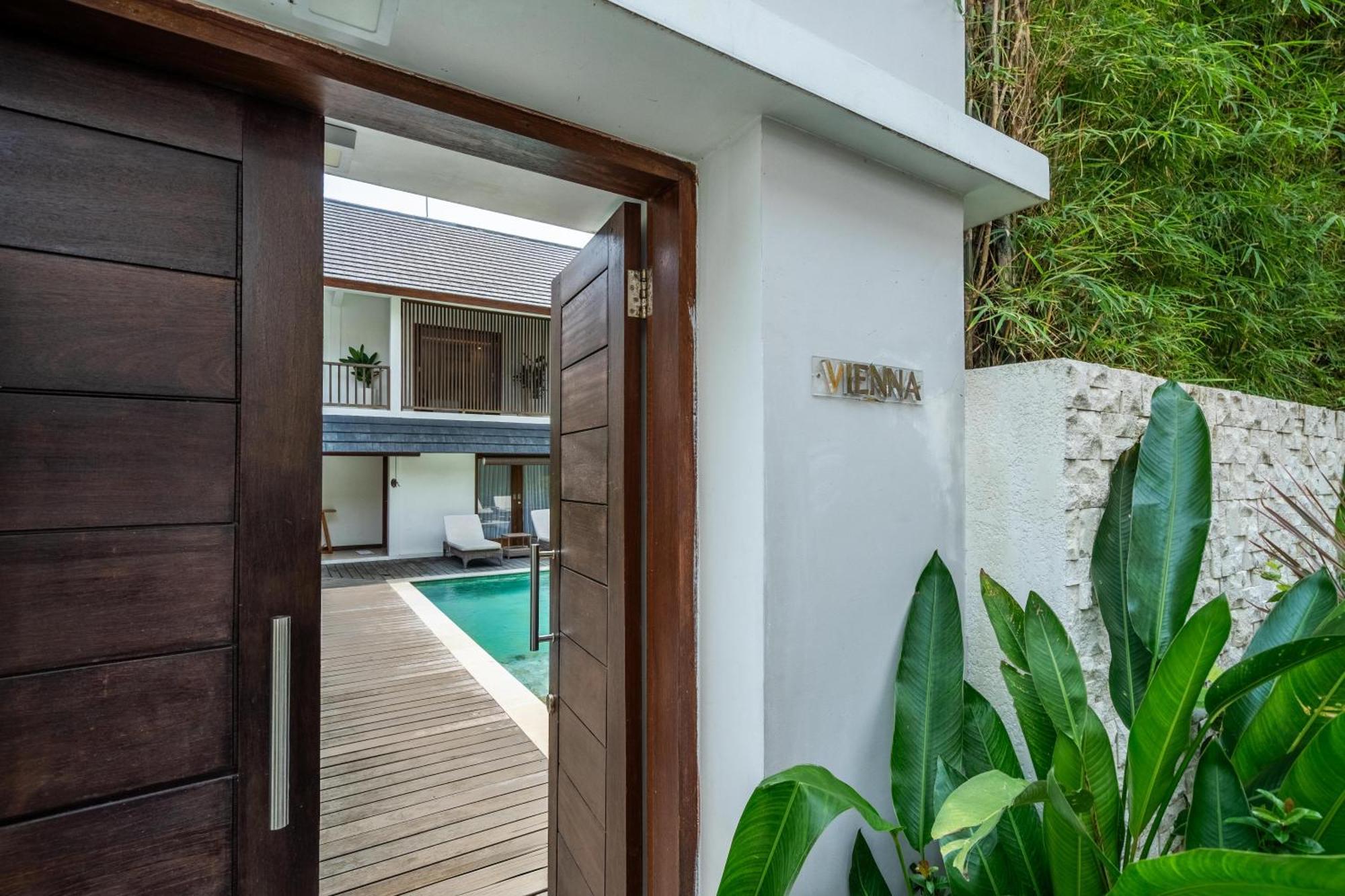 Vienna Villas By Great Bali Villas 塞米亚克 外观 照片